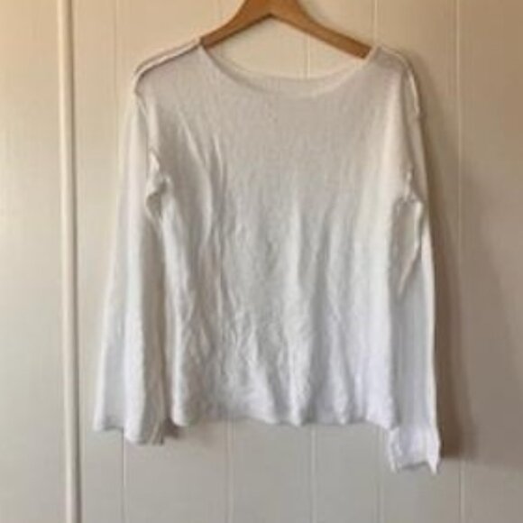 White Lightweight Sweater/Top - Picture 2 of 4